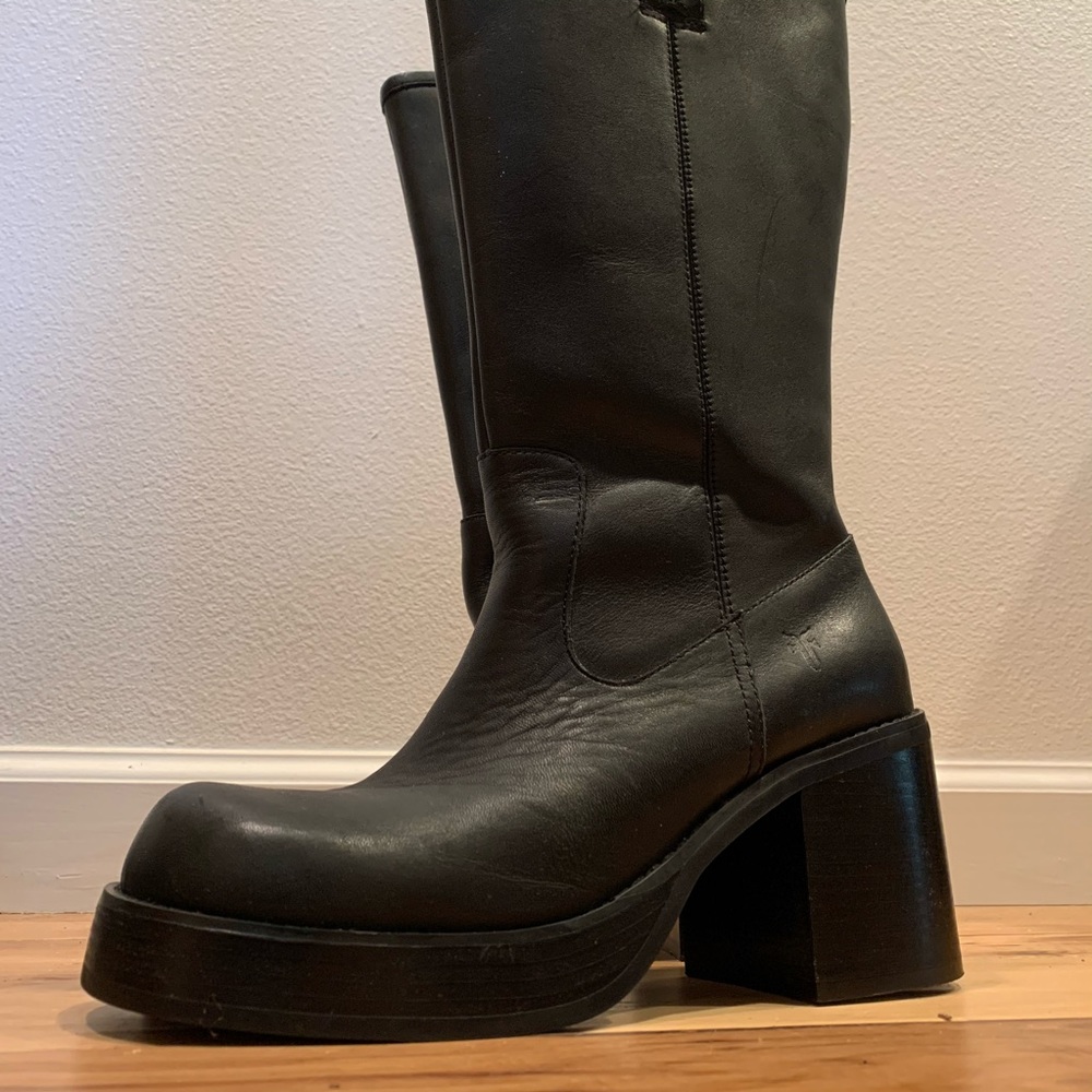 Platform Frye Boots
